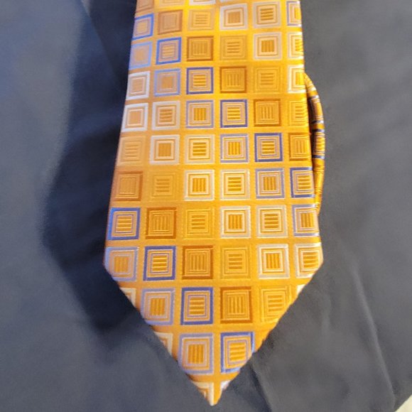 MICHAEL KORS MENS SILK ORANGE TIE - Picture 3 of 6